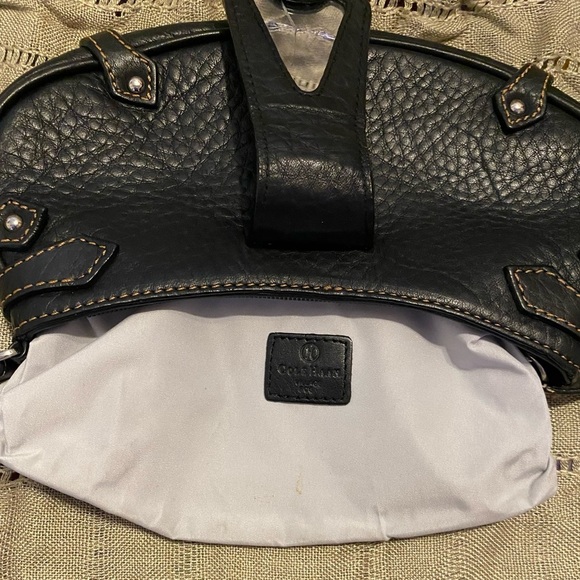 Cole Haan-VINTAGE-EUC Black Pebbled Leather Wristlet/Clutch w/Silver Tone Accent